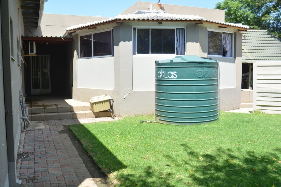 4 Bedroom Property for Sale in Riebeeckstad Free State